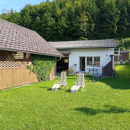 Haus Beim Wasser Im Gruenen In Sehr Ruhiger Lage!!